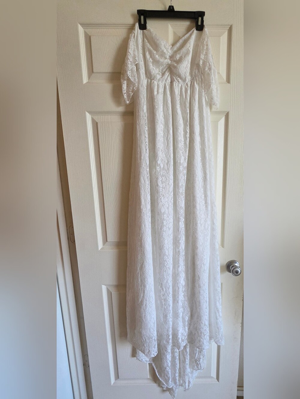 White Lace Off The Shoulder Dress Size M